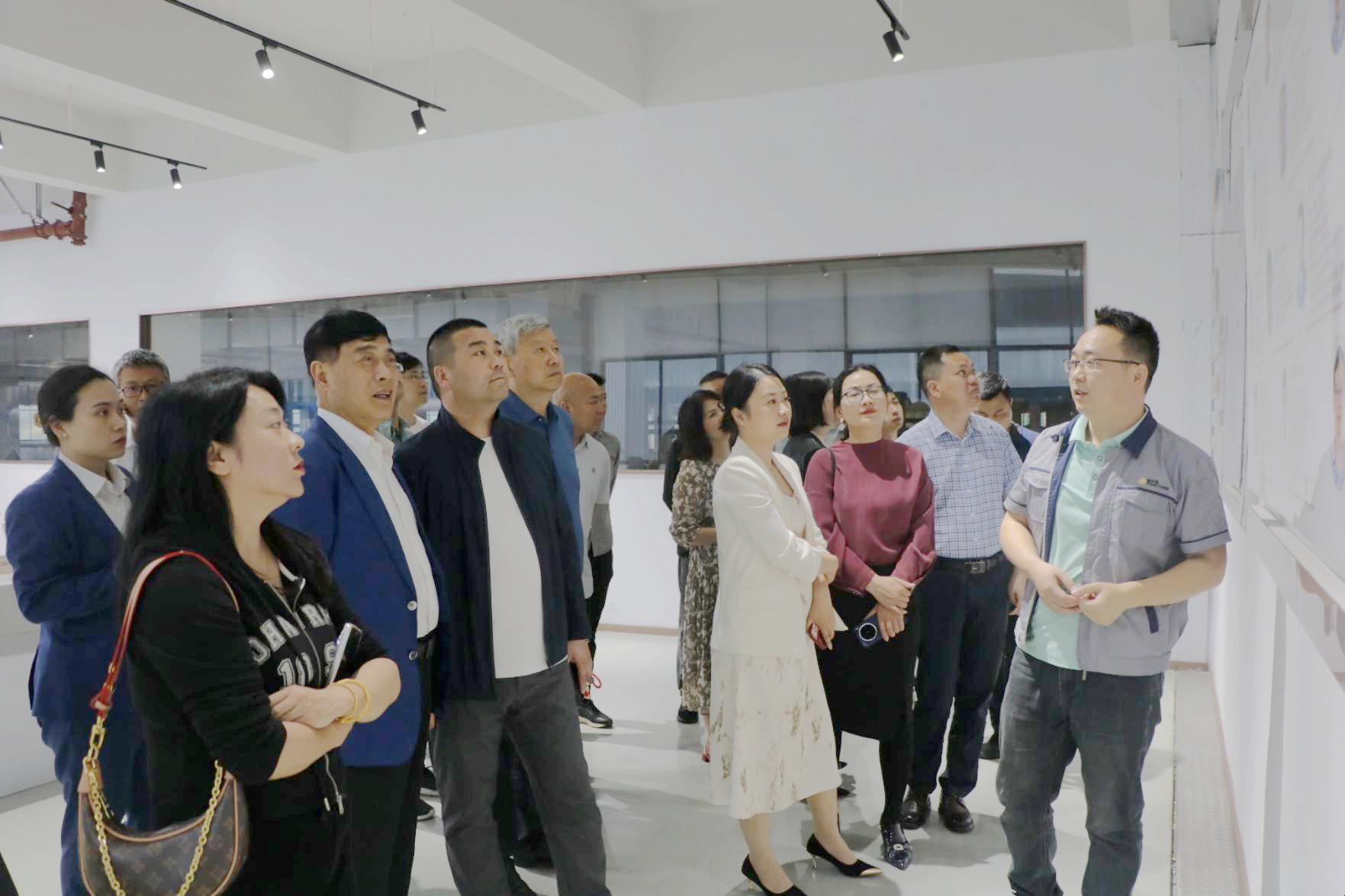 深入企业促对接——赣商联合会走进富尔特